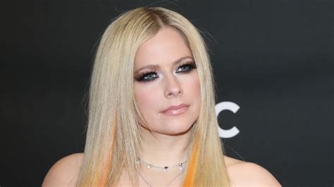 avril lavigne 2023 bikini|Not Complicated! See Avril Lavigne’s Sexiest Bikini and ...